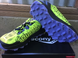 saucony mud run shoes